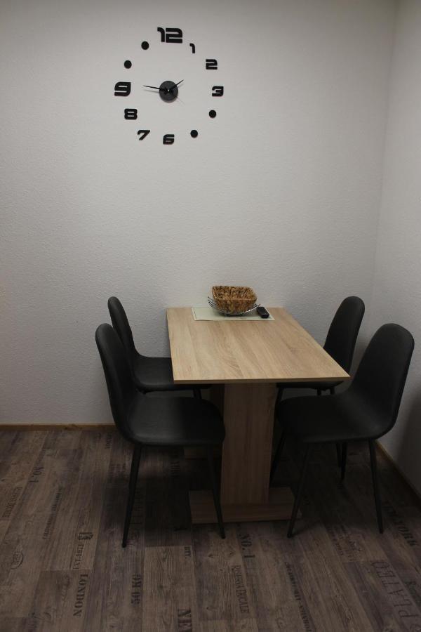 Ferienwohnung Funke F1 Fuer Monteure Apolda Eksteriør billede